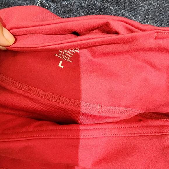 Senita Athletics Shorts Size L Marathon Raspberry Shorts Pockets and Inner Liner - Picture 8 of 10